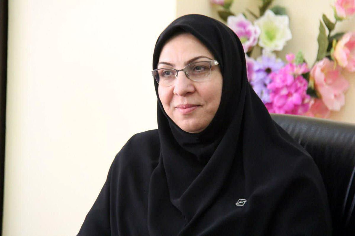 استاندارد‌.