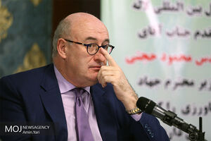  بانک های  ایران خود را با استانداردهای روز جهانی مطابقت دهند