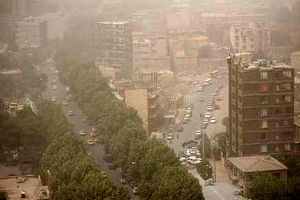 شاخص کیفیت هوای کرمانشاه با ثبت ۱۱۲ در سطح هشدار قرار گرفت