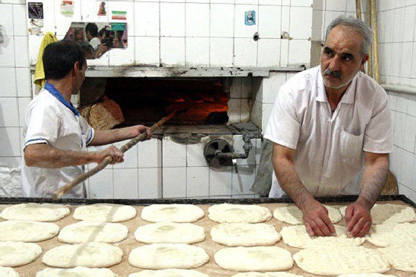 مشکلات زیادی در مسیر تولید نان از مزرعه تا سفره وجود دارد