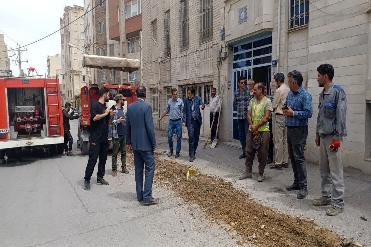 عکس مخابرات