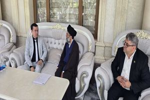 ترجمه آثار امیر علی‌شیر نوایی از زبان فارسی به ترکی با همکاری آستان قدس رضوی