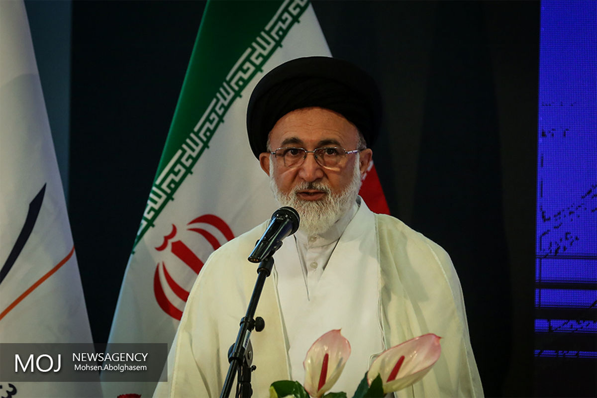 بدرقه نخستین گروه از زائران حج تمتع ۹۷