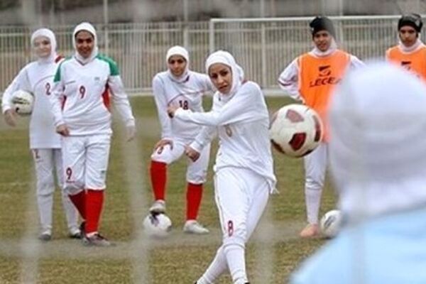 بانوان فوتبالیست ایران از استرالیا شکست خوردند