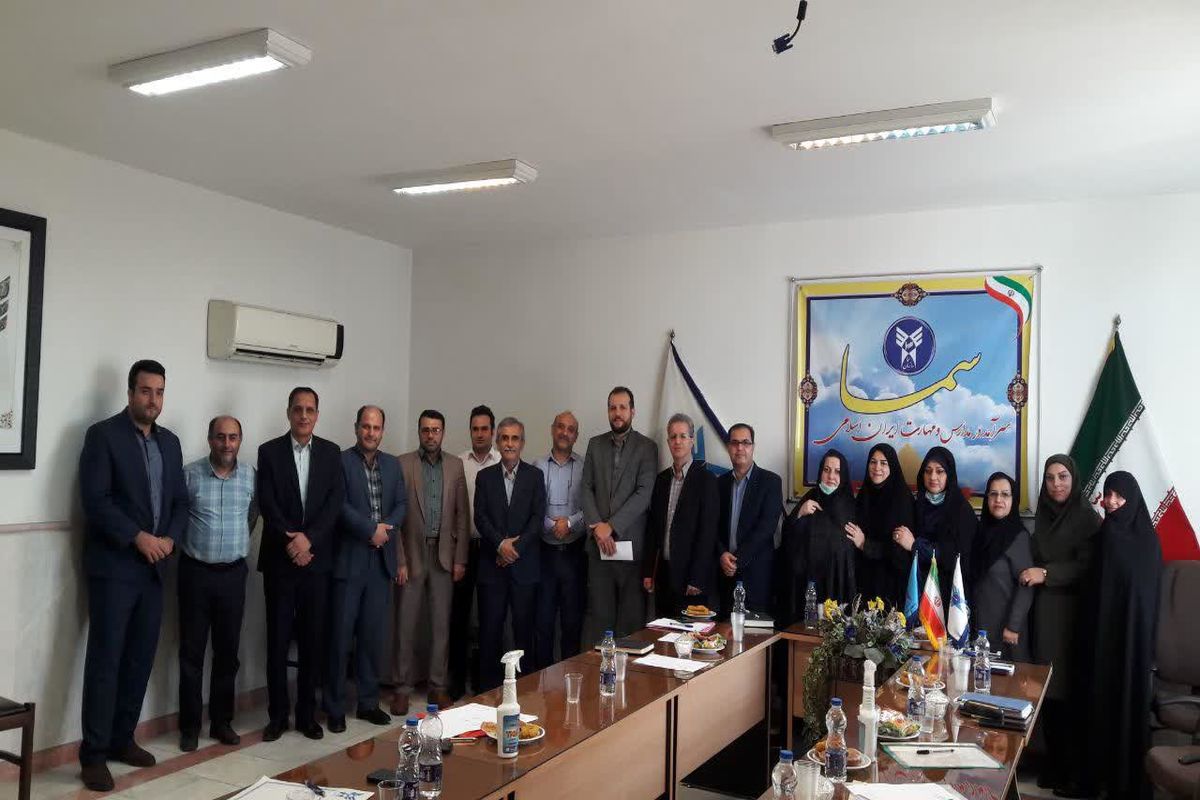 مدیر هنرستان فنی و حرفه ای سما واحد رشت