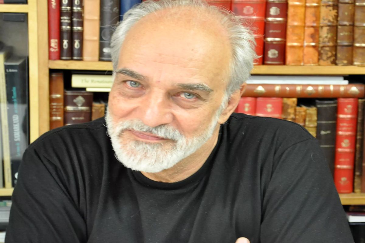 آیدین آغداشلو