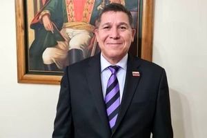 حافظ‌خوانی سفیر ونزوئلا در نشست خبری در تهران + فیلم