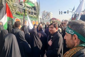 حضور معاون اول رئیس جمهور در مراسم تشییع پیکر شهدای گمنام