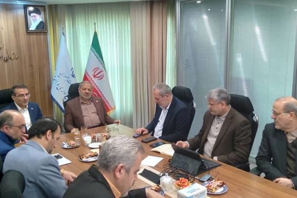 مسائل نیروی انسانی آموزش و پرورش با حضور رئیس سازمان اداری و استخدامی کشور و وزیر بررسی شد