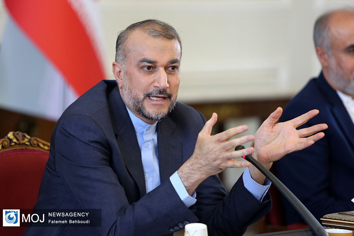 دیدار وزیر امور خارجه با اهالی رسانه