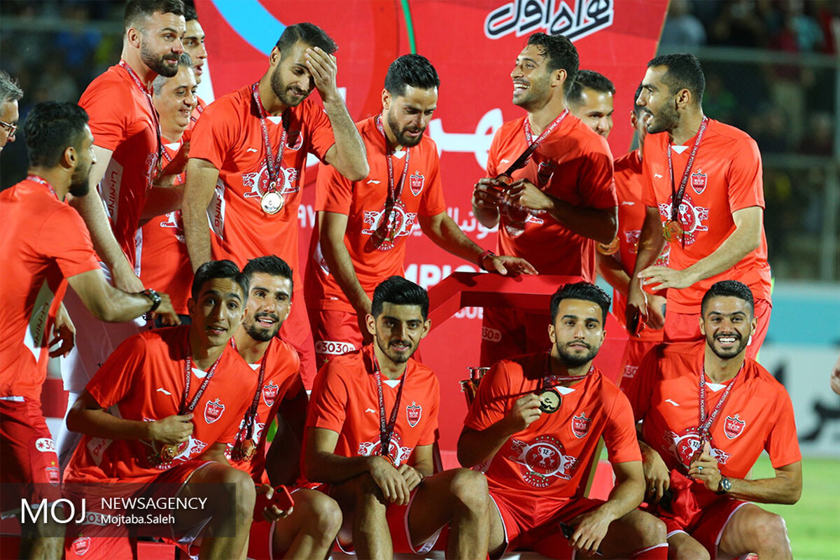 جشن قهرمانی پرسپولیس در هجدهمین دوره لیگ برتر فوتبال