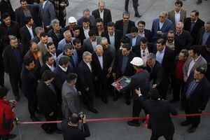 آیین بهره برداری از پروژه های صنعتی استان قم برگزار شد