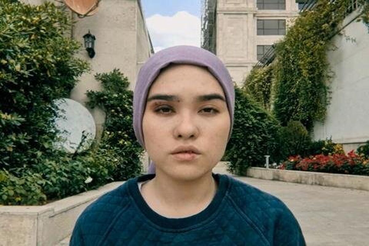 مستند روباه و ماه صورتی