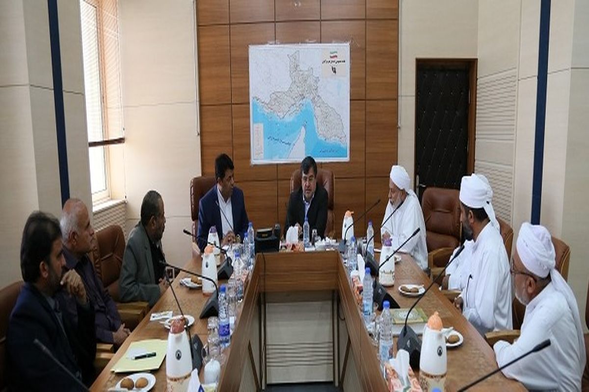 در ديدار استاندار هرمزگان با فرمانداران و ائمه جماعات 