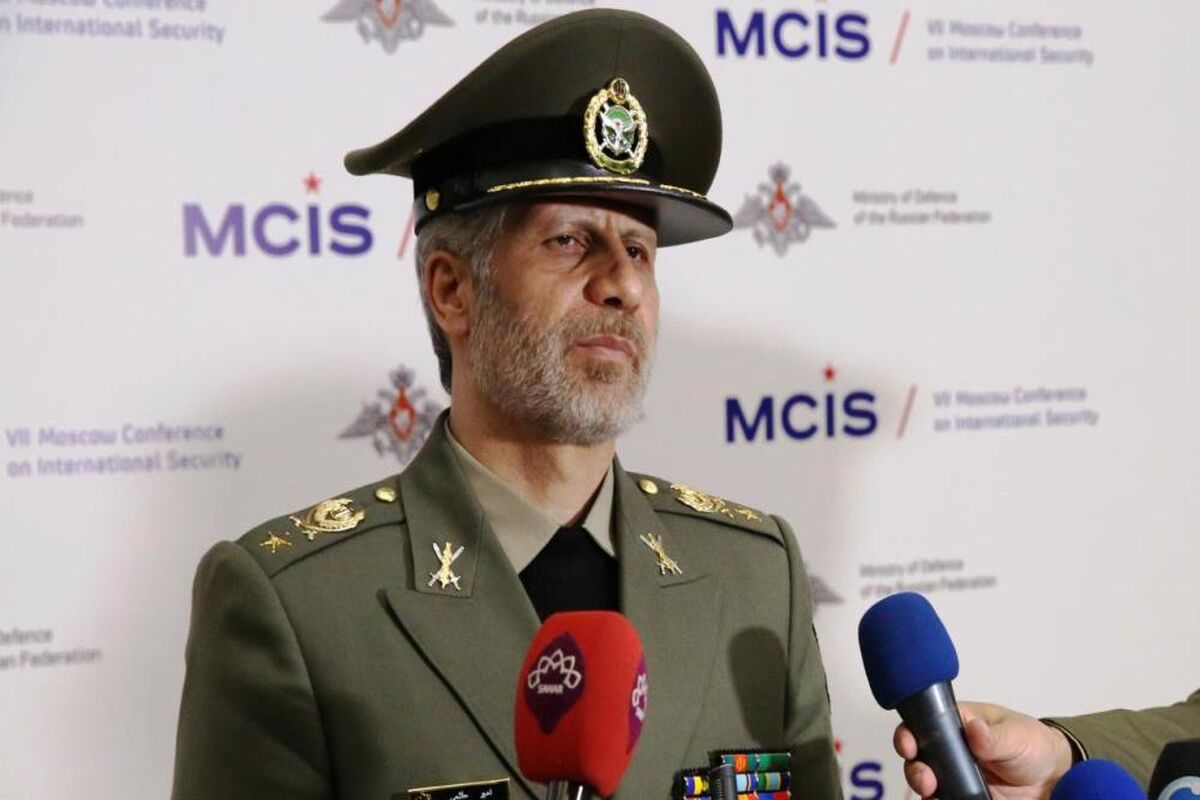 وزیر دفاع