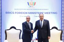 مصر و روسیه بر اولویت دادن به مسیر دیپلماتیک بین واشنگتن و تهران تأکید کردند