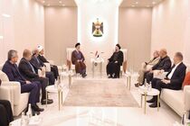 حکیم از مقاومت ملت ایران تقدیر کرد