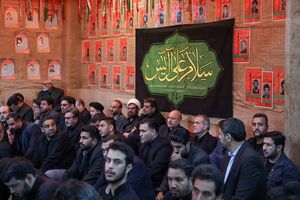 حضور رئیس جمهور در جمع عزاداران هیئت آل‌یاسین مشهد 