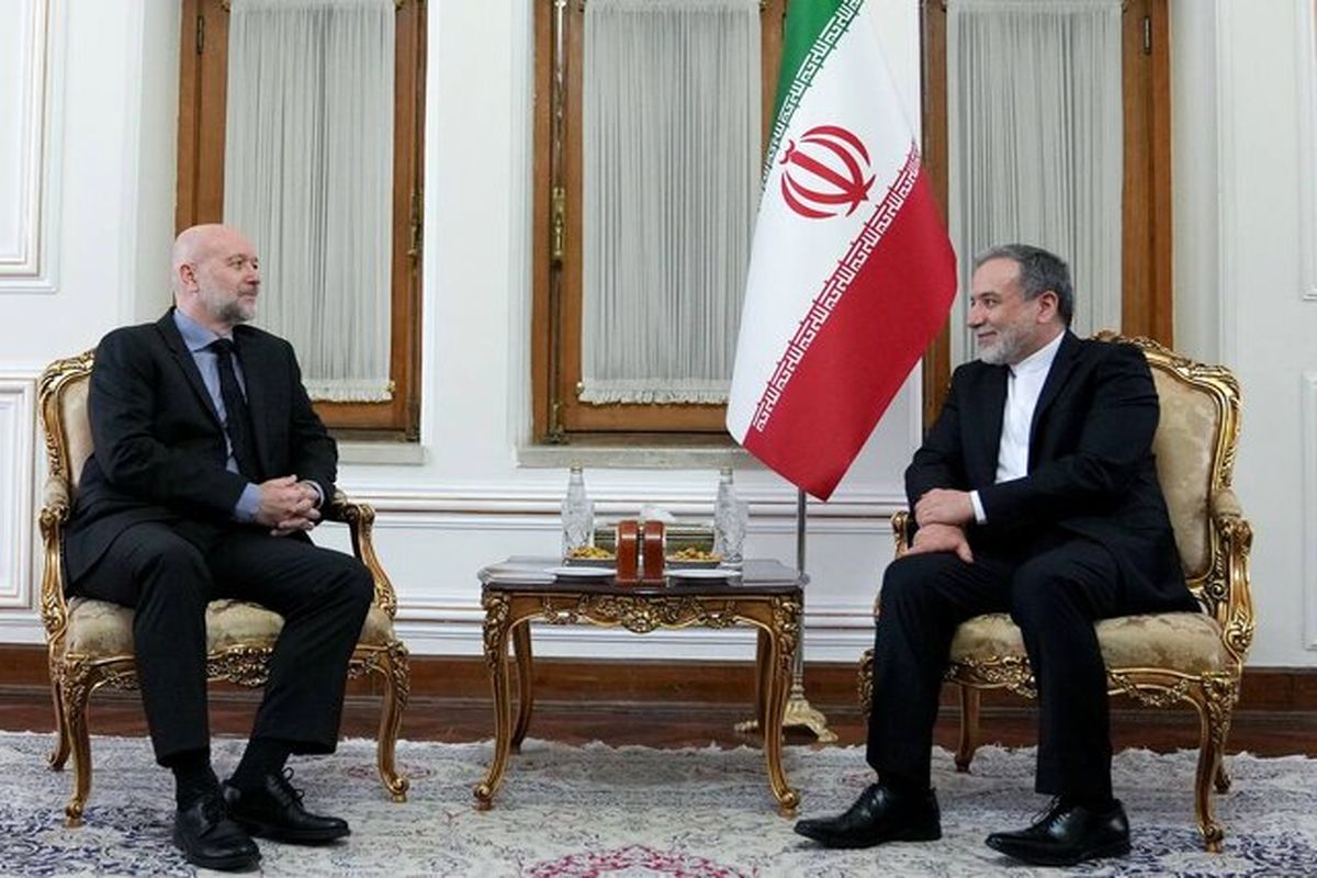 سفیر جدید اسلواکی با وزیر خارجه ایران دیدار کرد