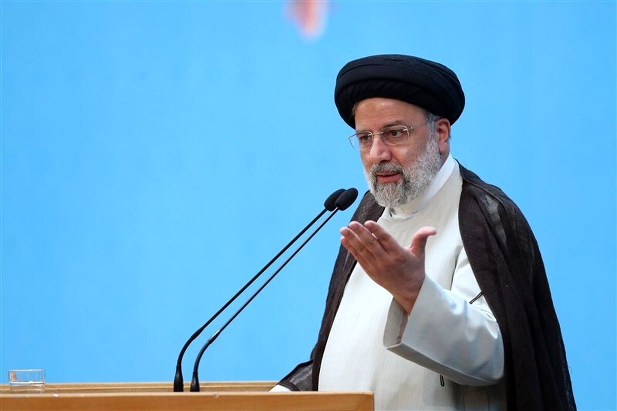 رئیس جمهور در جمع دانشجویان دانشگاه تهران