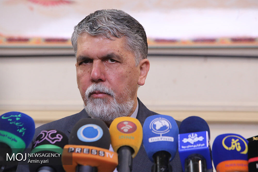 اندکی از بغض شهادت 290 مسافرمان کاسته شد