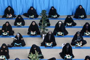 تمام نهادهای رسمی و وزارتخانه‌ها بخش قرآنی دارند 