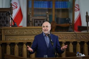  آمریکایی‌ها دیگر توان بهره‌گیری کامل از قدرت سیاسی، اقتصادی و تجاری خود را ندارند