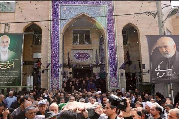 برگزاری مراسم تشییع پیکر احمد توکلی عضو مجمع تشخیص مصلحت نظام