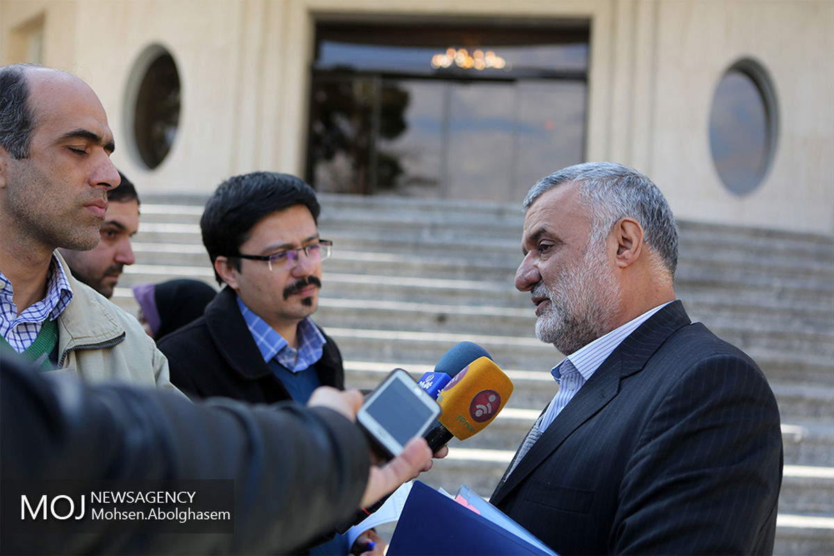 حاشیه جلسه هیات دولت - ۱۹ دی ۱۳۹۷ / محمود حجتی وزیر جهاد کشاورزی