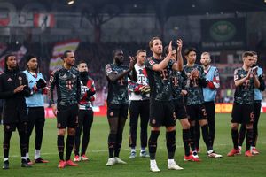 تیم فوتبال بایرن مونیخ مقابل هایدنهایم به پیروزی پرگل رسید