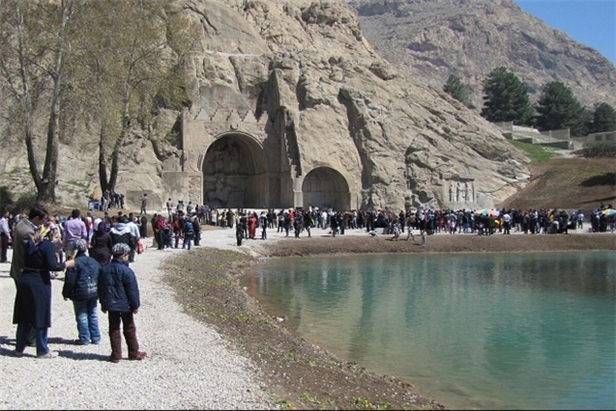 محوطه‌های بیستون و تاق بستان 