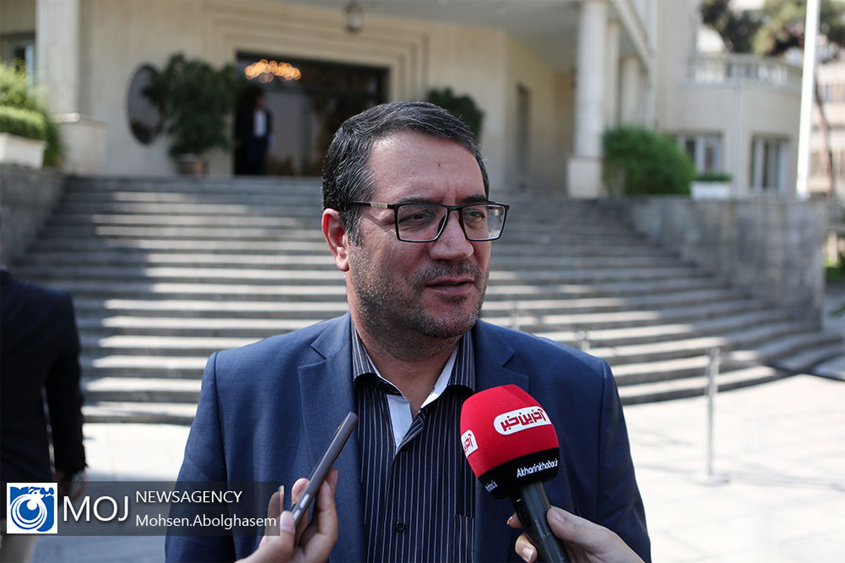 حاشیه جلسه هیات دولت - ۲۴ مهر ۱۳۹۸/ رضا رحمانی