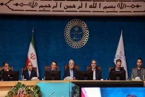 دو مسئله اساسی نظام اداری کشور، نارضایتی مردم و بهره‌وری پایین است