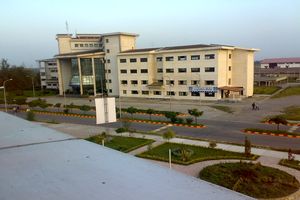 دانشگاه گیلان ادعای برخی رسانه‌ها در مورد برادر رییس‌جمهور را تکذیب کرد