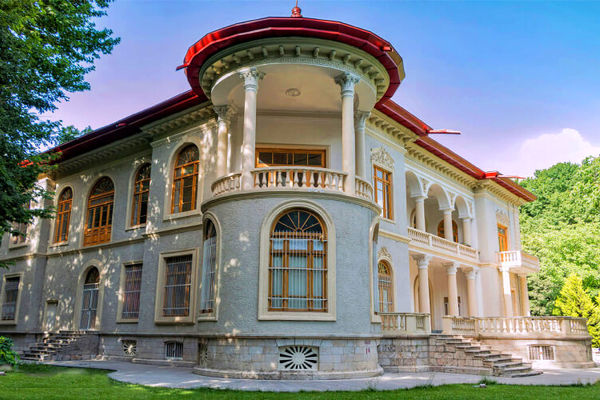 امروز سیزده‌بدر، کاخ‌های تاریخی تهران تعطیل است