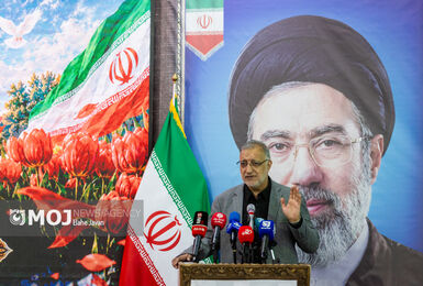 دانش‌آموزان می‌توانند در  محیط پیرامونی خود پرچمدار خدمت باشند