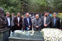 ساخت یادمان هوشنگ ابتهاج در باغ محتشم تا اسفندماه/ رایزن هند: "سایه" گنجینه مشترک جهان فارسی‌زبان است