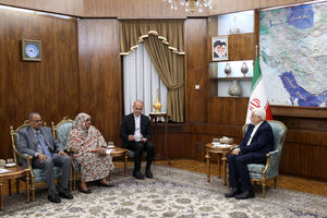 غرب و اسرائیل برای ایجاد تفرقه در بین مسلمانان فتنه‌انگیزی می‌کنند