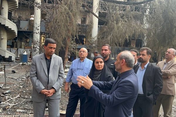 بازطراحی و بازمعماری این بنا را به مسابقه بین المللی خواهیم سپرد