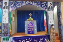 دولت انقلابی با مفسدان برخورد قاطع داشته باشد