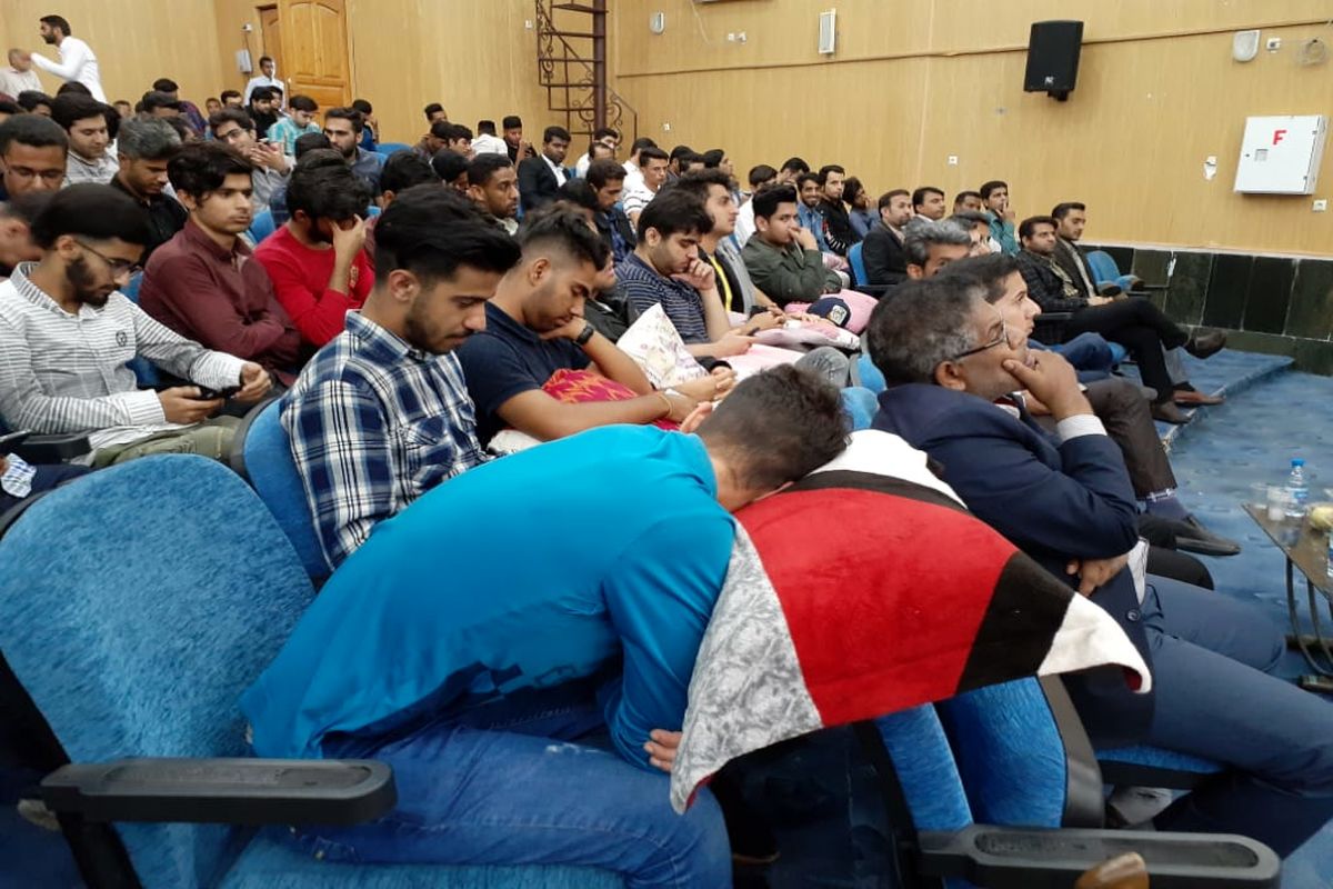 روز دانشجو میناب