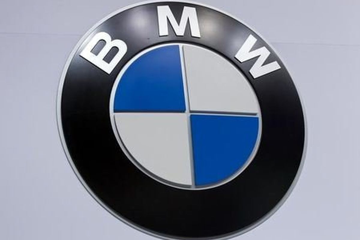 b1OXcPVI9m1a
