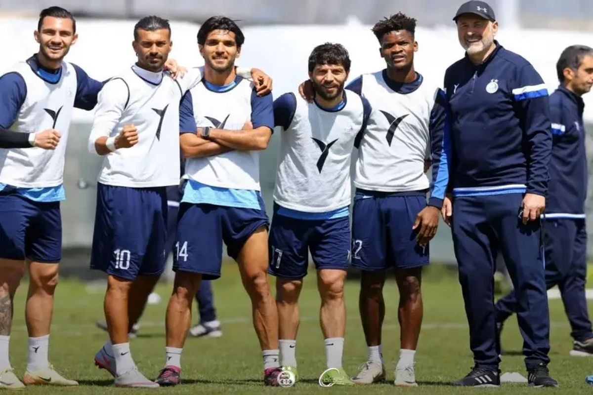 استقلال