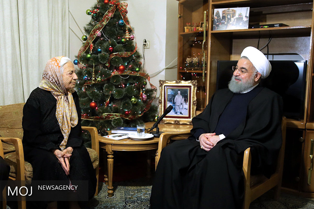 دیدار رییس جمهوری با خانواده شهیدان