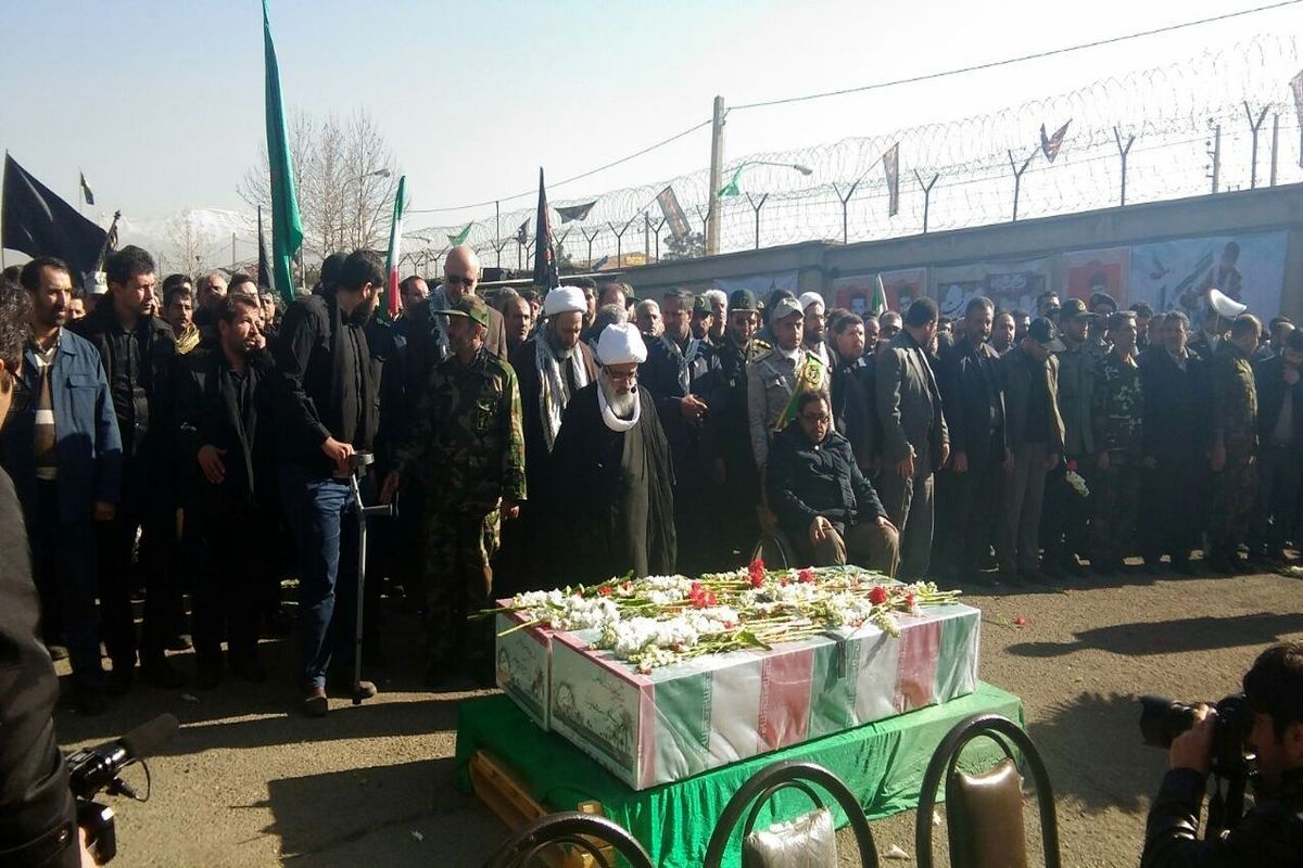 نماز میت شهدای گمنام