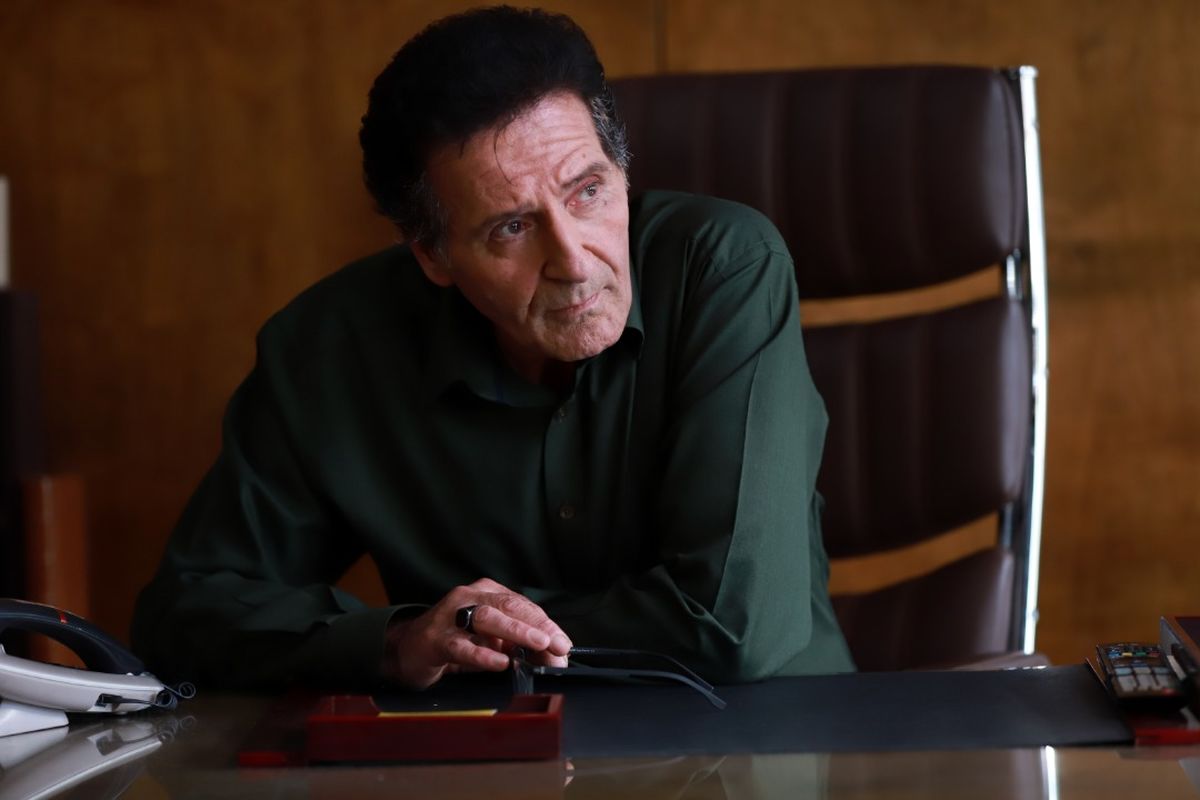 فیلم سینمایی غیبت موجه