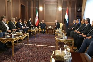 سطوح اقتصادی نیز باید در همکاری محور مقاومت گسترش یابد