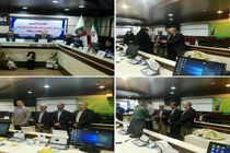 تلاش برای بازگشایی راه های مسدود درصورت بارش سنگین برف زمستانی امسال 
