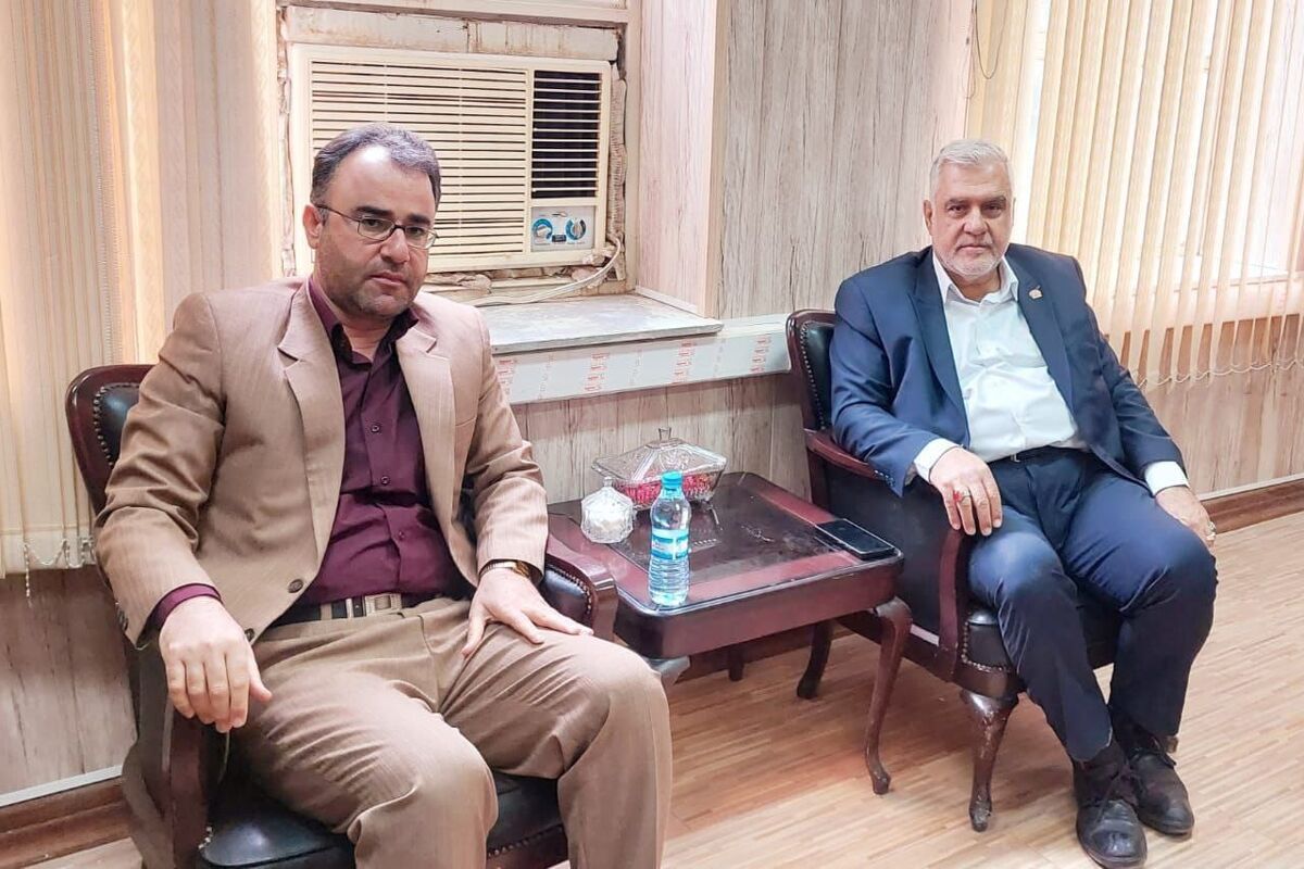 دیدار مدیرعامل پتروشیمی و فرماندار چوار