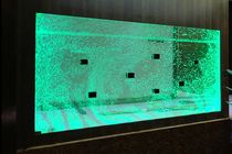 تولید شیشه‌ای که به طور خودکار دودی می‌شود